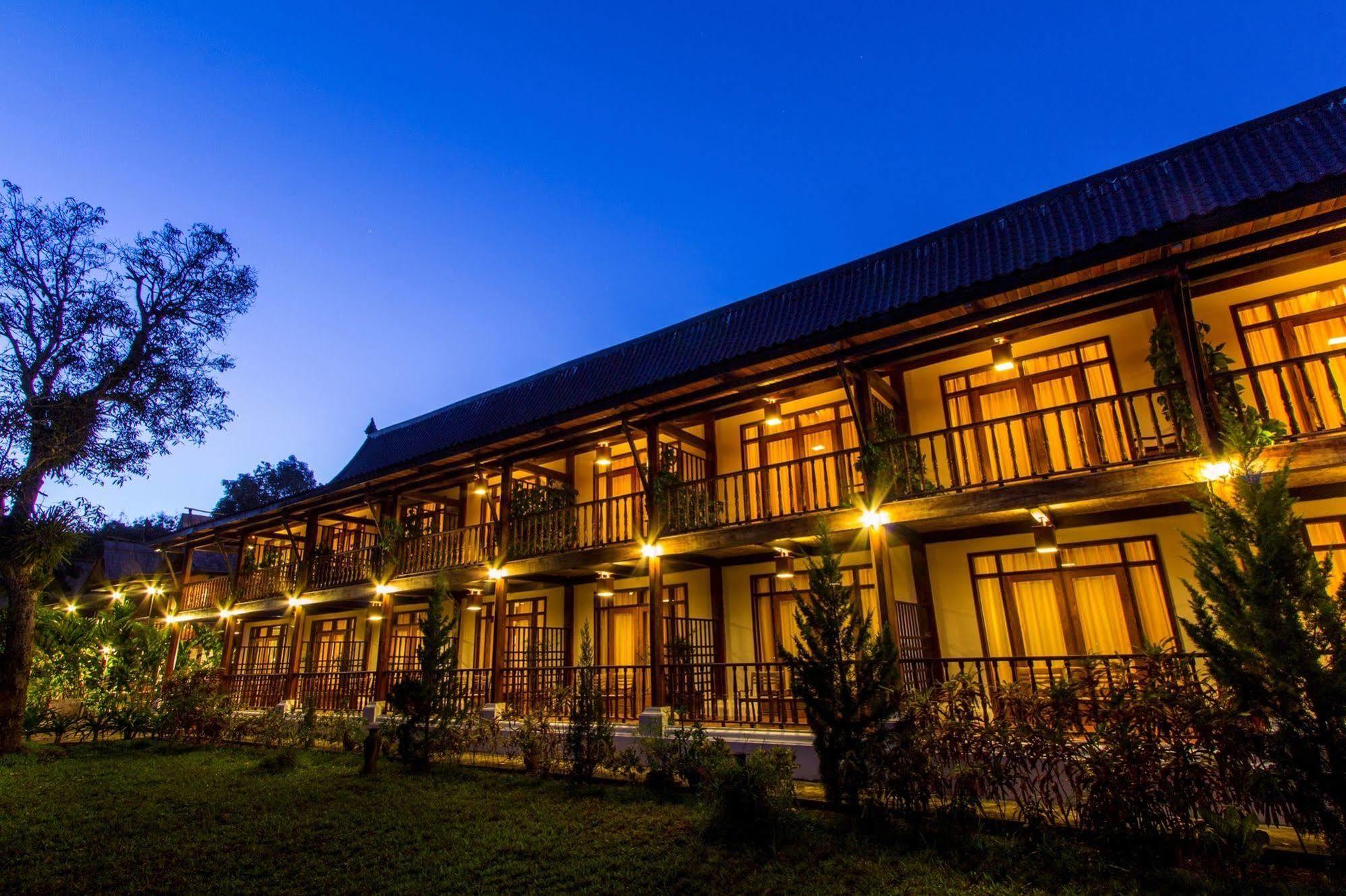 Chanthavinh resort y Spa Luang Prabang Exterior foto